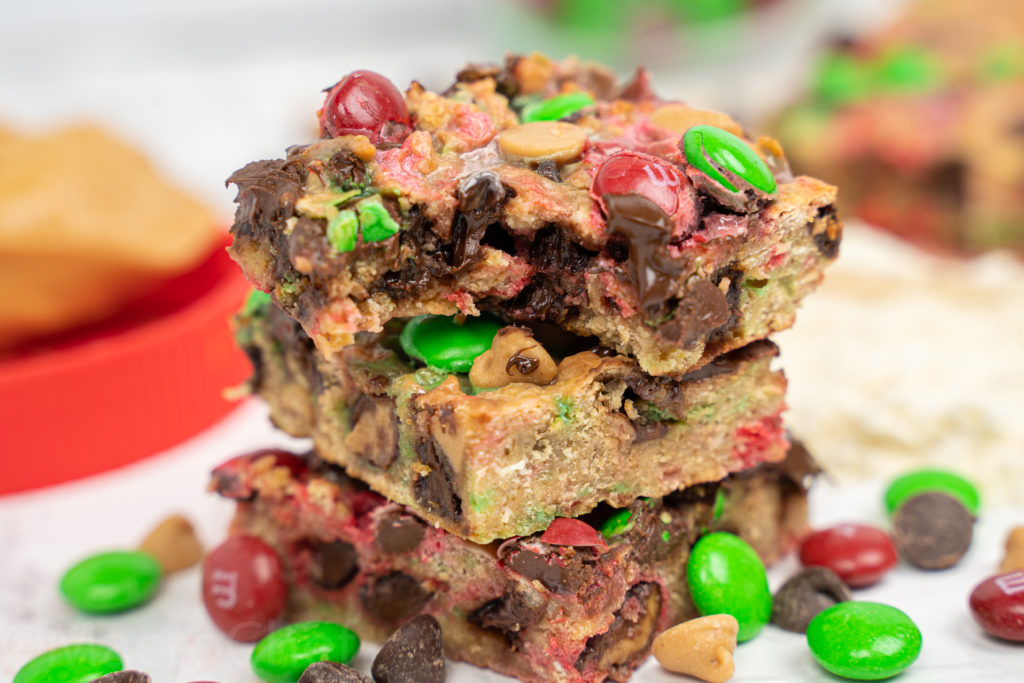 Christmas Monster Cookie Protein Bars | MacroChef MacroChef